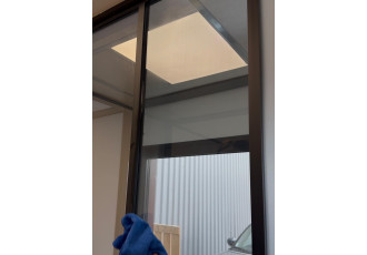 Film anti-froid transparent sur mesure pour isolation thermique du vitrage